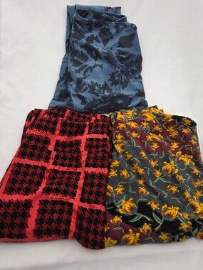 Lot of 3 pairs High-Waisted LuLaRoe Tall & Curvy Butter Soft Leggings 2XL